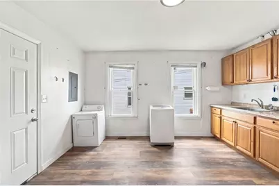 56 Summit Street, Woonsocket, RI 02895 - Photo 15