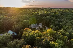 106 Hunting House Rd, Glocester, RI 02857 - Photo 1