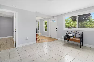 155 Stanton Avenue, East Providence, RI 02915 - Photo 21