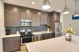 1 River Ln, Newport, RI 02840 - Photo 7