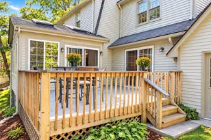 8 Woodcrest Dr, Cumberland, RI 02864 - Photo 5