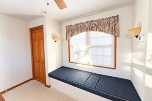 8 Woodcrest Dr, Cumberland, RI 02864 - Photo 31