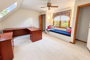 8 Woodcrest Dr, Cumberland, RI 02864 - Photo 25