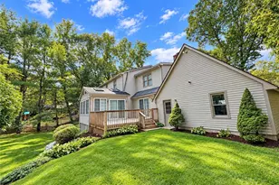 8 Woodcrest Dr, Cumberland, RI 02864 - Photo 39