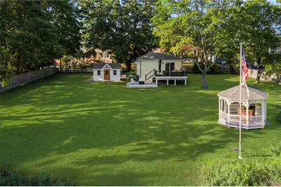 34 Wuddall Avenue, Warwick, RI 02889 - Photo 3