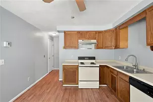 200 Post Rd, Warwick, RI 02888 - Photo 9