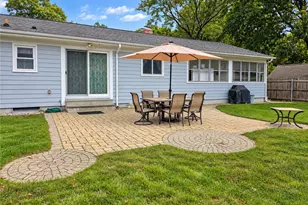 41 Wildwood Ave, East Providence, RI 02916 - Photo 25