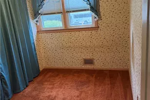 20 Crystal Dr, Warwick, RI 02889 - Photo 7