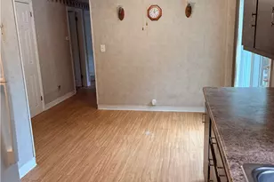 20 Crystal Dr, Warwick, RI 02889 - Photo 3