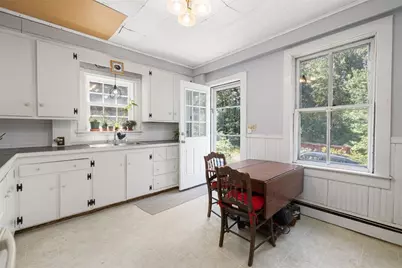 320 Railroad Avenue, North Kingstown, RI 02877 - Photo 9
