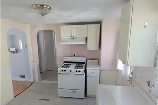 23 Harmony Ct, Warwick, RI 02889 - Photo 5
