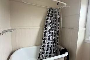 16 Opper St, Providence, RI 02904 - Photo 11
