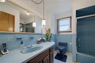 11 Old Barrington Rd, East Providence, RI 02915 - Photo 19