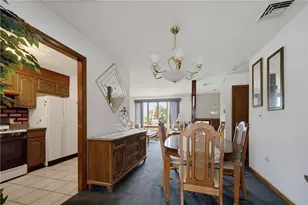 11 Old Barrington Rd, East Providence, RI 02915 - Photo 9