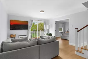 364 Bellevue Ave, Newport, RI 02840 - Photo 9