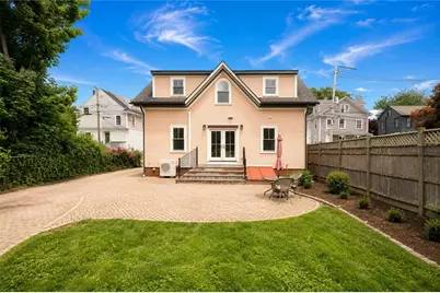 21 Elm Street, Newport, RI 02840 - Photo 5