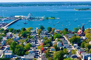 21 Elm St, Newport, RI 02840 - Photo 3