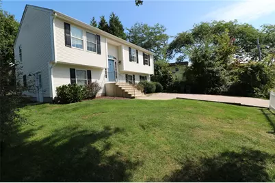 22 Fairway Drive, Narragansett, RI 02882 - Photo 1
