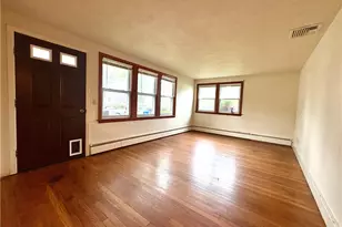 85 Hilton Ave, East Providence, RI 02915 - Photo 3