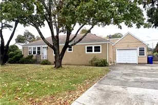 85 Hilton Ave, East Providence, RI 02915 - Photo 1