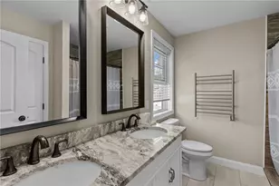 132 Theresa Marie Ave, Woonsocket, RI 02895 - Photo 19