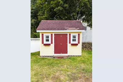 411 Mendon Road, Woonsocket, RI 02895 - Photo 7