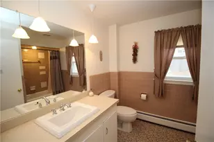 4 Sherwood Ln, Smithfield, RI 02828 - Photo 17
