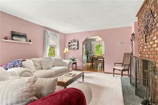 510 Maureen Cir, Burrillville, RI 02839 - Photo 17