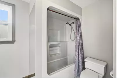 455 South Lake Road, Tiverton, RI 02878 - Photo 13