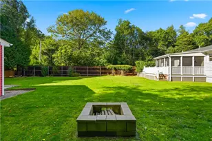 455 Southlake Rd, Tiverton, RI 02878 - Photo 17