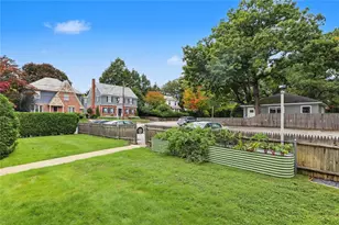 234 President Ave, Providence, RI 02906 - Photo 35