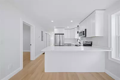 219 Indiana Avenue, Providence, RI 02905 - Photo 5