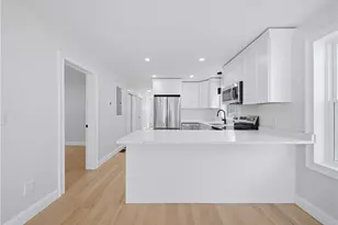 219 Indiana Ave, Providence, RI 02905 - Photo 5
