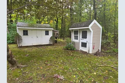 399 Farnum Pike, Smithfield, RI 02917 - Photo 5