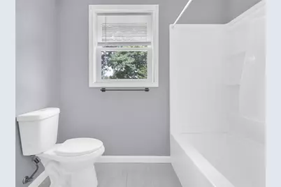 1105 Pontiac Avenue, Cranston, RI 02920 - Photo 17