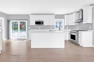 1105 Pontiac Ave, Cranston, RI 02920 - Photo 5