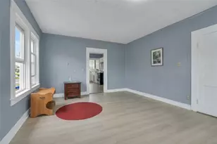 187 Sisson St, Pawtucket, RI 02860 - Photo 11