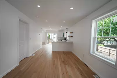 9 Morgan Street, Providence, RI 02907 - Photo 3