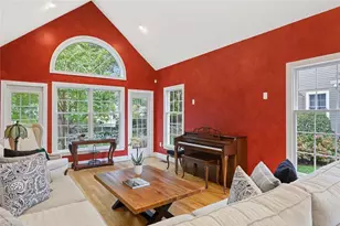 14 Seal Island Rd, Bristol, RI 02809 - Photo 5