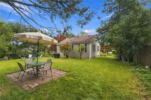 87 Potowomut Rd, Warwick, RI 02818 - Photo 31