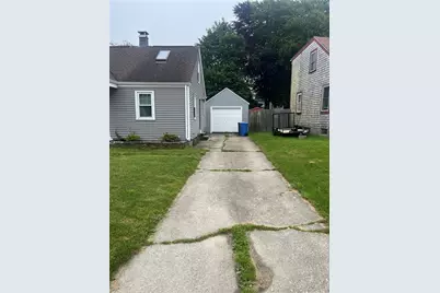 7 King Road, Middletown, RI 02842 - Photo 23