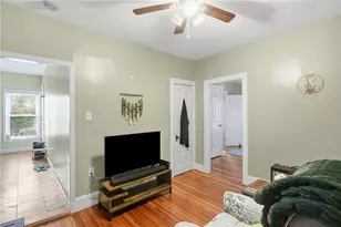 7 Broad St, Warwick, RI 02888 - Photo 25