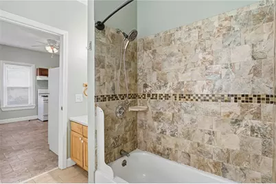 7 Broad Street, Warwick, RI 02888 - Photo 17