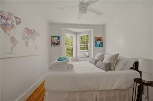 102 Broadway, Newport, RI 02840 - Photo 17