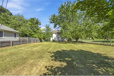 11 Tourtelott Avenue, Warwick, RI 02886 - Photo 3