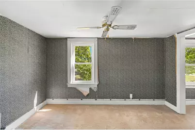 11 Tourtelott Avenue, Warwick, RI 02886 - Photo 13