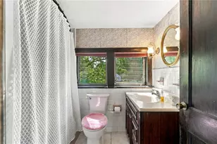 11 Tourtelott Ave, Warwick, RI 02886 - Photo 15