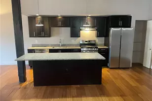 535 Roosevelt Ave, Pawtucket, RI 02860 - Photo 3
