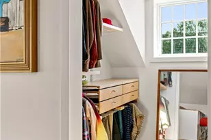 4 Traverse St, Providence, RI 02906 - Photo 27