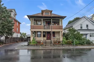 95 Thomas Ave, Pawtucket, RI 02860 - Photo 1